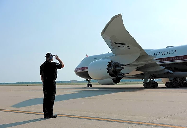 Air Force One's Qatari jet needs security upgrades, experts say, but ask if a month is enough time