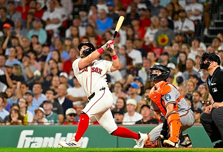 MLB roundup: Red Sox edge Orioles for 14th straight win