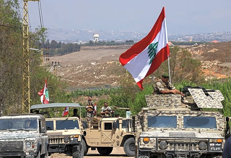 Lebanese army enters southern town after Israeli withdrawal, in first test of US-brokered deal