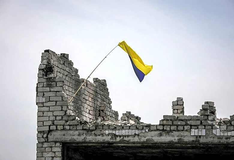 Ukraine gets new top commander as protests spark war's biggest military shake up
