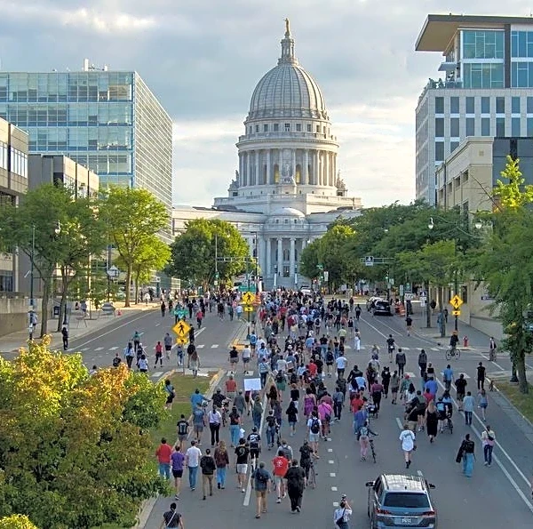 Police in Wisconsin shoot man dead; online video of killing sparks protests