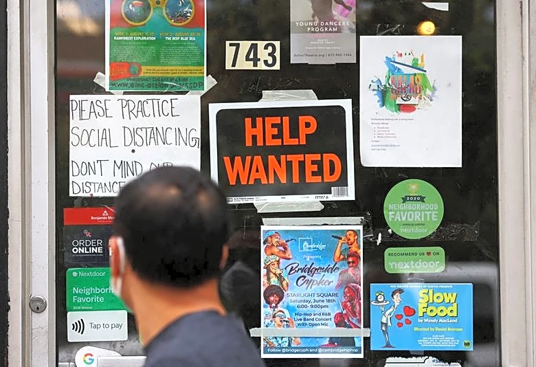 US weekly jobless claims fall sharply in latest week