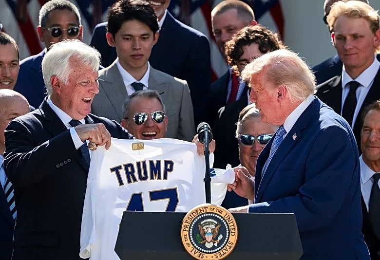Dodgers visit White House, give World Series ring to President Trump