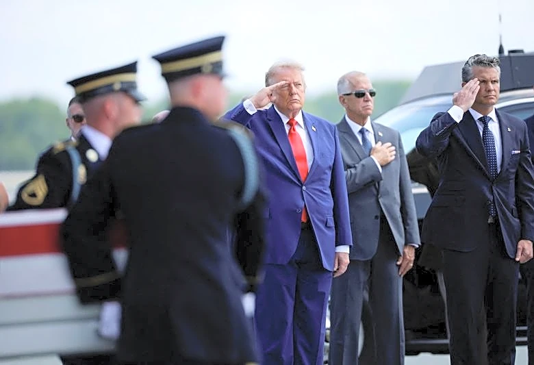 Trump attends return of US soldiers killed in Iran war