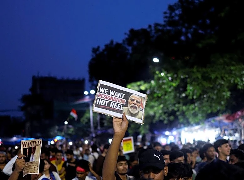 India's Modi under pressure as youth protest leaders set for more talks