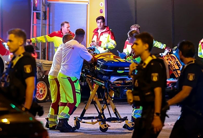 Vehicle mows down crowd at Berlin Pride festival, killing one, injuring 17