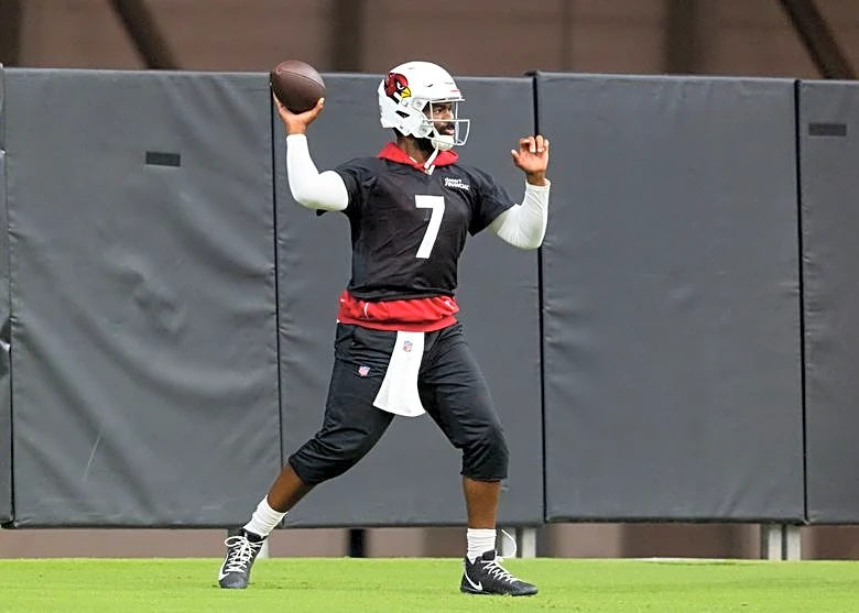 Cardinals agree to sweetened $15.5M deal with QB Jacoby Brissett