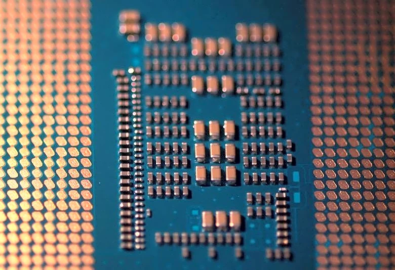 China begins making homegrown DUV chipmaking tools, The Information reports