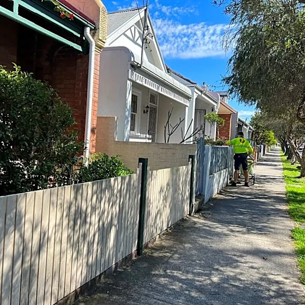 Australia's sudden housing chill seeps into economy