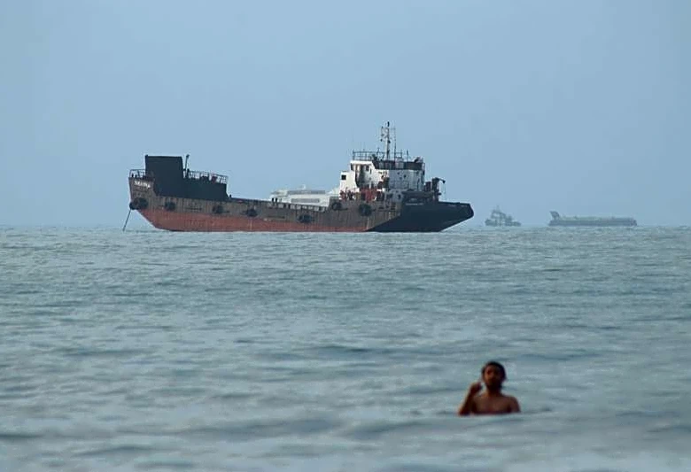 Oman proposes Hormuz management system with voluntary fees, source says