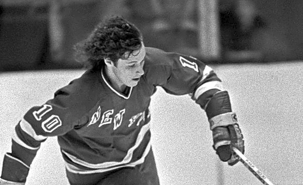 Former Rangers star Ron Duguay collapses, loses several teeth