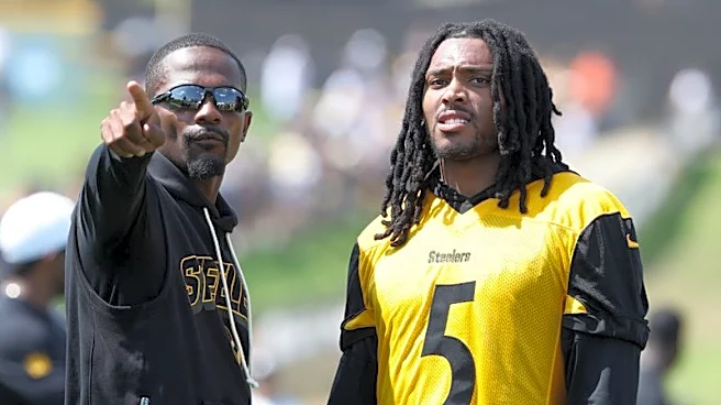 Steelers CB Jalen Ramsey injures knee, placed on PUP list