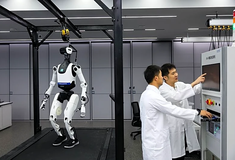 Trump administration bans new Chinese humanoid robots, to protect US AI buildout