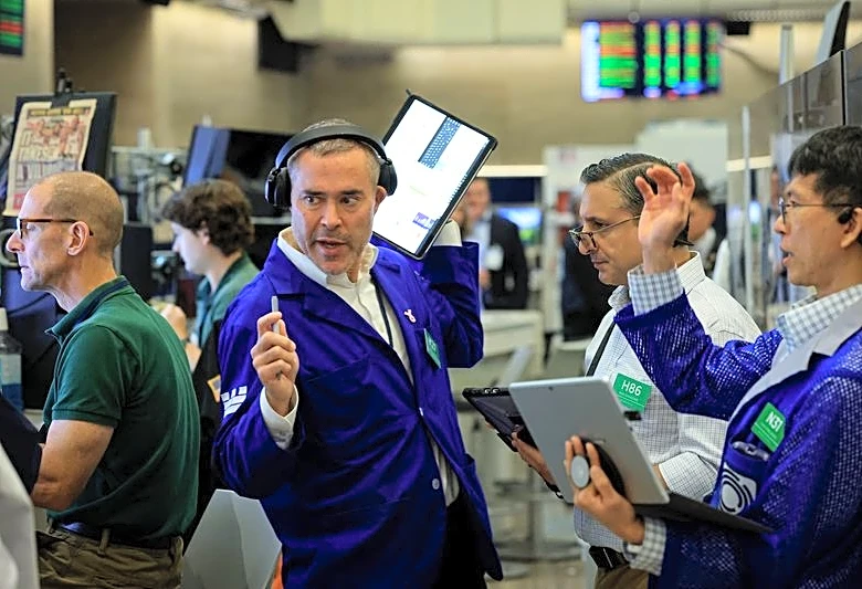 S&P 500, Nasdaq set for subdued open ahead of Fed decision; chip stocks wobble