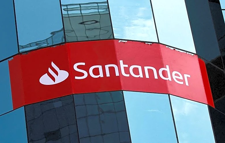Santander Brasil posts weakest profit since 2023; shares tumble as provisions rise