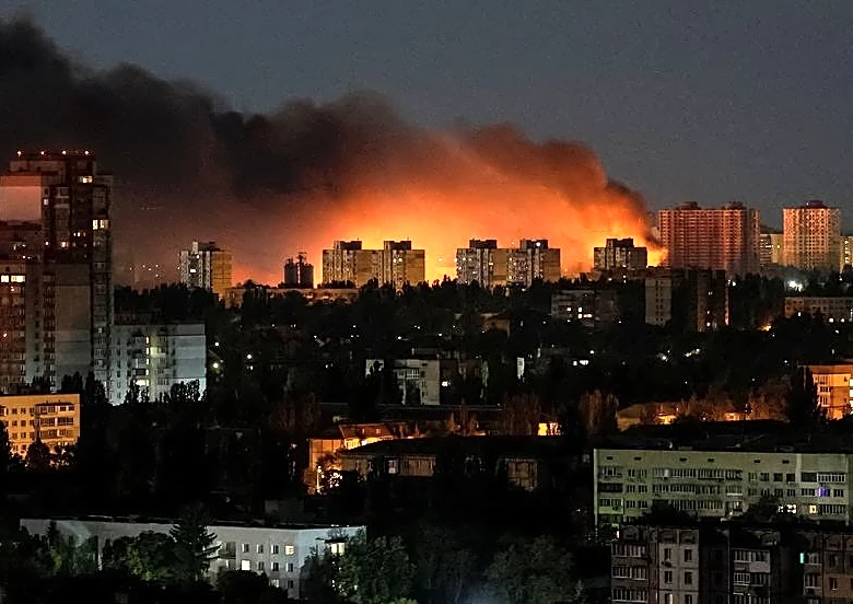Russian strikes on Ukraine kill 8; Poland scrambles fighter jets
