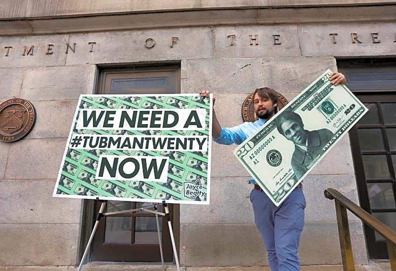 US Democratic senators urge Treasury to revive Harriet Tubman $20 bill plan