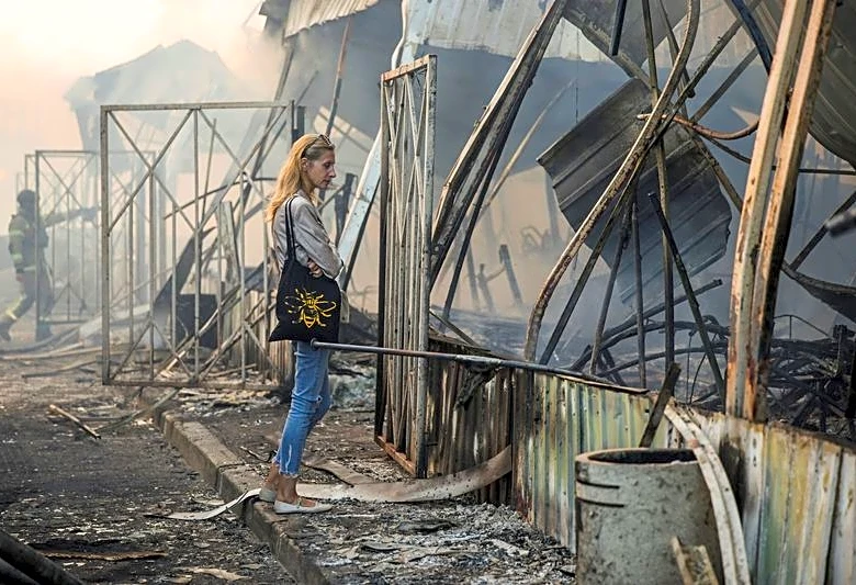 Russia pounds Ukraine in new air attack, killing 9, including children