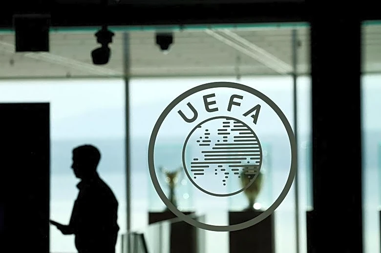 Soccer-UEFA countries to boycott World Cup over FIFA proposals