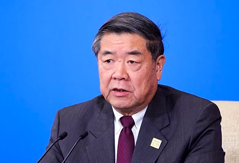 China's He Lifeng raises trade restriction concerns in call with Bessent and Greer, Xinhua reports