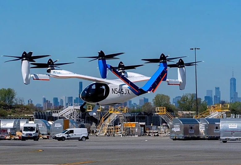 Air taxi developers pivot to military market amid civil certification delays