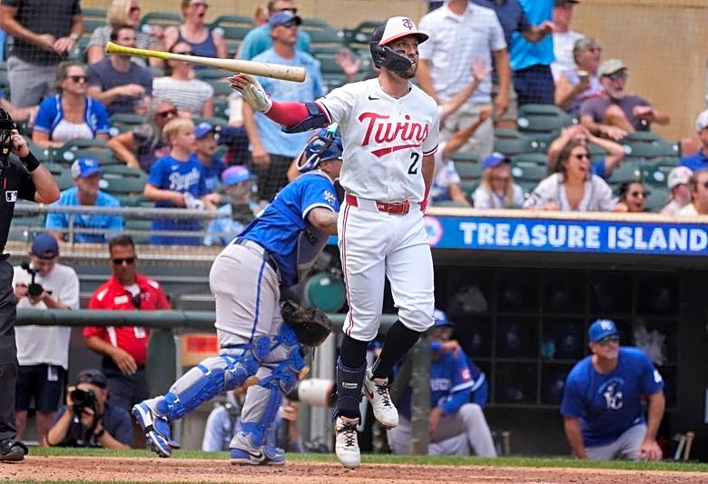MLB roundup: Twins' Kody Clemens beats Royals with walk-off slam