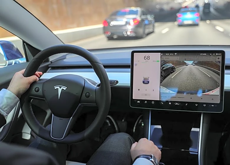 US auto safety regulator probes 1.2 million Tesla vehicles over suspension failure risks
