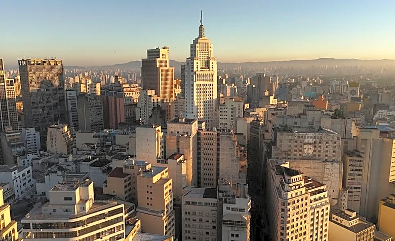 Brazil's budget deficit nears pandemic-era levels as fiscal concerns linger
