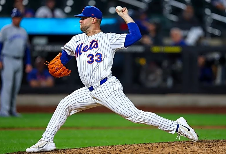 Mets deal reliever A.J. Minter to Twins