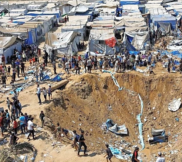 Israeli strikes kill two in Gaza, destroy medicine storage warehouses
