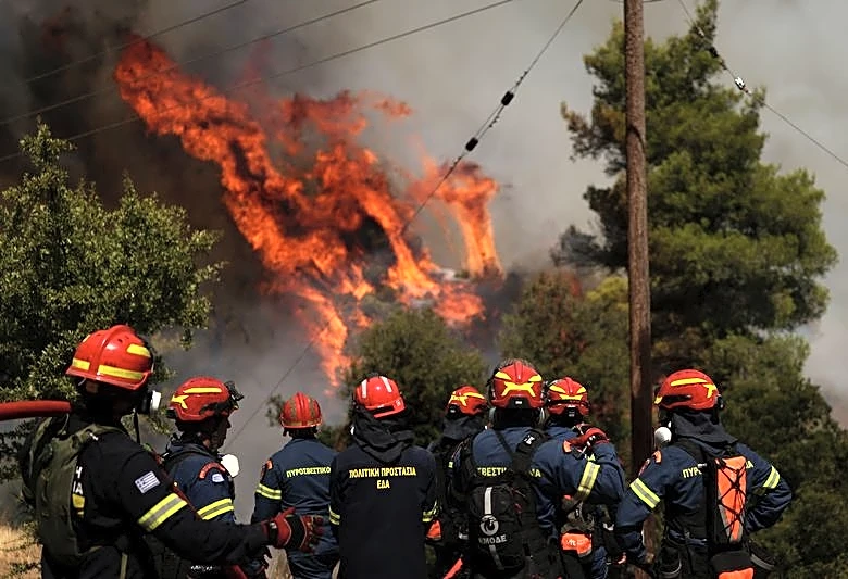 Greece battles wildfires, Hungary shuts nuclear power plant due to drought