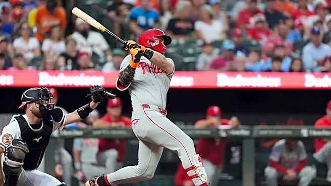 Phillies' Bryce Harper returning to right field after Luis Arraez deal