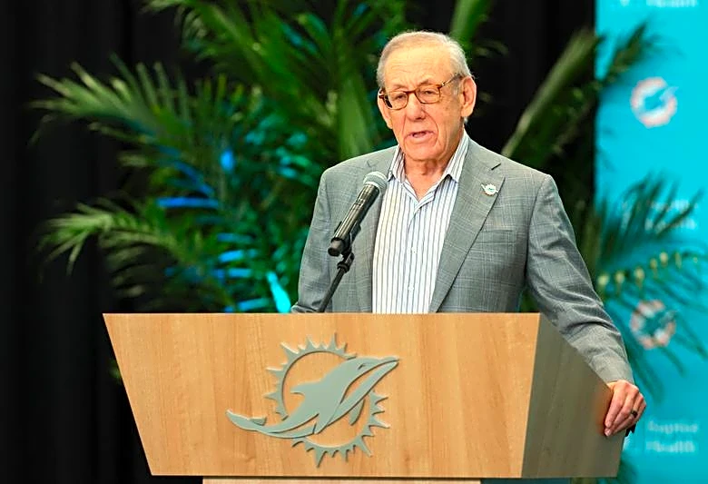 Dolphins owner Stephen Ross promotes son-in-law to run football ops