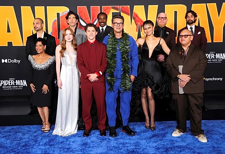 Analysis-The US box office is booming, but fewer people are going to the movies