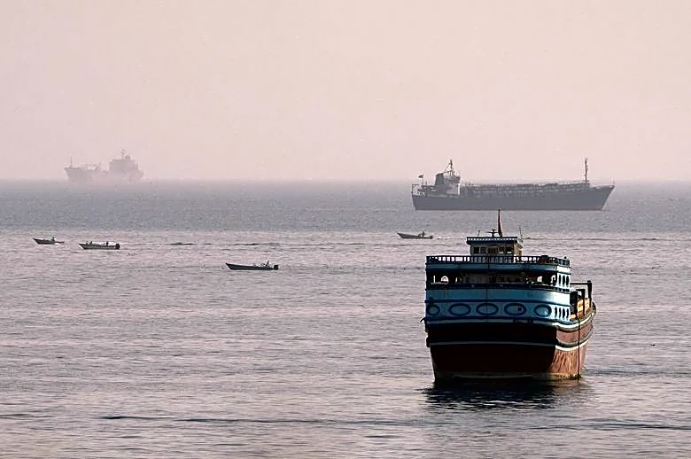 Iran and Oman reach understanding on coordinates of route through Hormuz, Iran ministry says