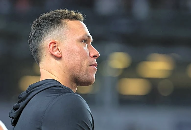 Yankees slugger Aaron Judge takes positive steps in rehab from rib injury