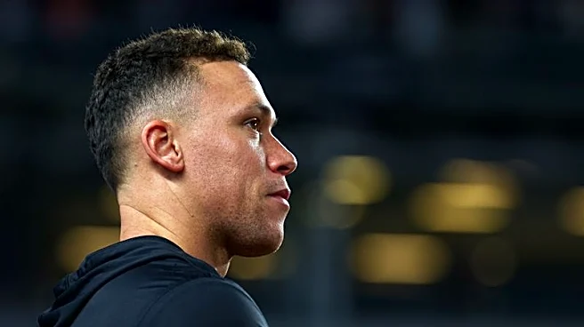 Yankees slugger Aaron Judge takes positive steps in rehab from rib injury