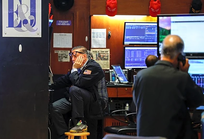 S&P 500, Dow to open slightly higher on Mideast deal hopes; chip, software stocks tumble