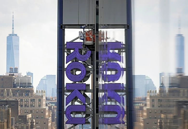 Roku beats quarterly revenue estimates on advertising, subscriptions strength