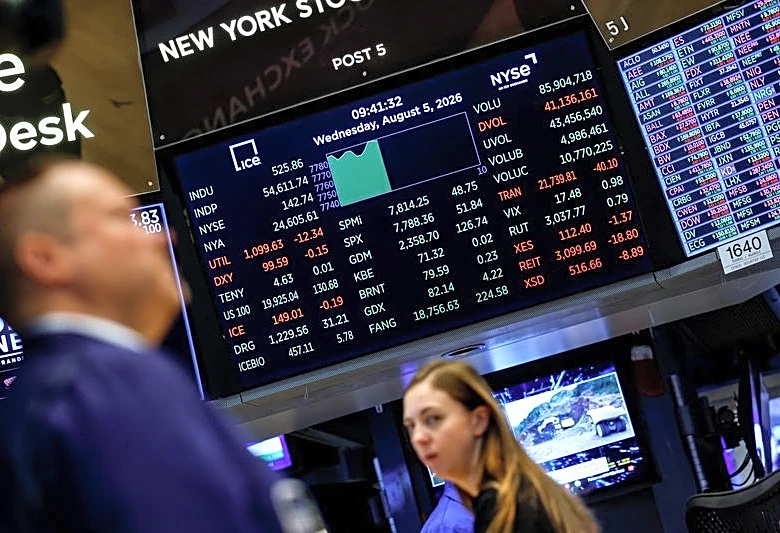Trading Day: Pause before jobs
