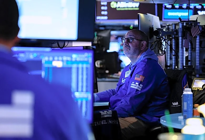 US stocks gain as surprise payrolls fall quells rate-hike fears