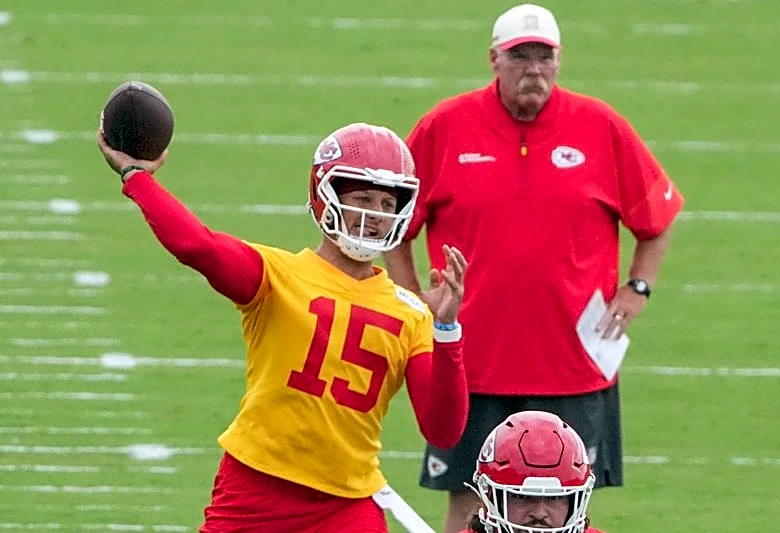 Chiefs' Andy Reid: Patrick Mahomes unlikely to play in preseason