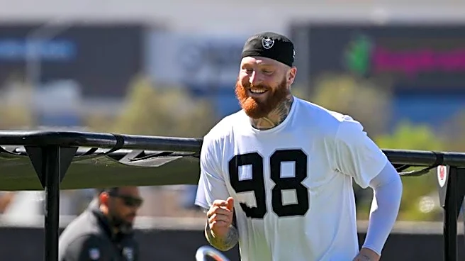Maxx Crosby blasts Kirk Cousins, fight erupts at Raiders camp