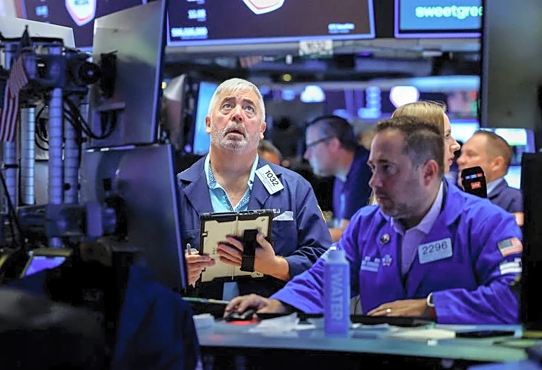 Analysis-FOMO fuels Wall Street's breakout rally as traders pile in