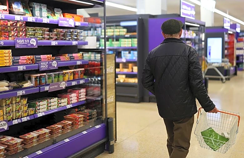 UK consumers spent more on food and in pubs during World Cup in July