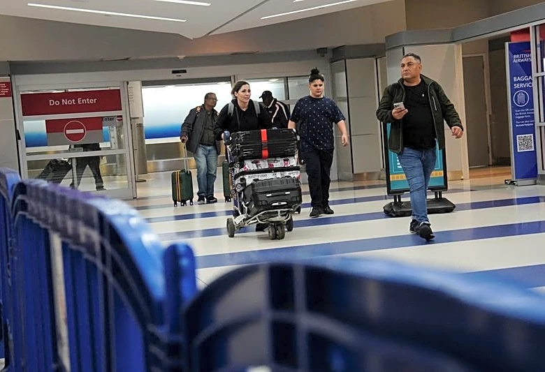 Head of US travel association sounds alarm on potential expansion of visa bond program