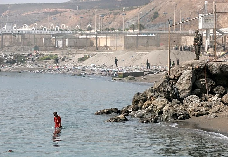 Spain rejects discussing sovereignty of enclaves with Morocco