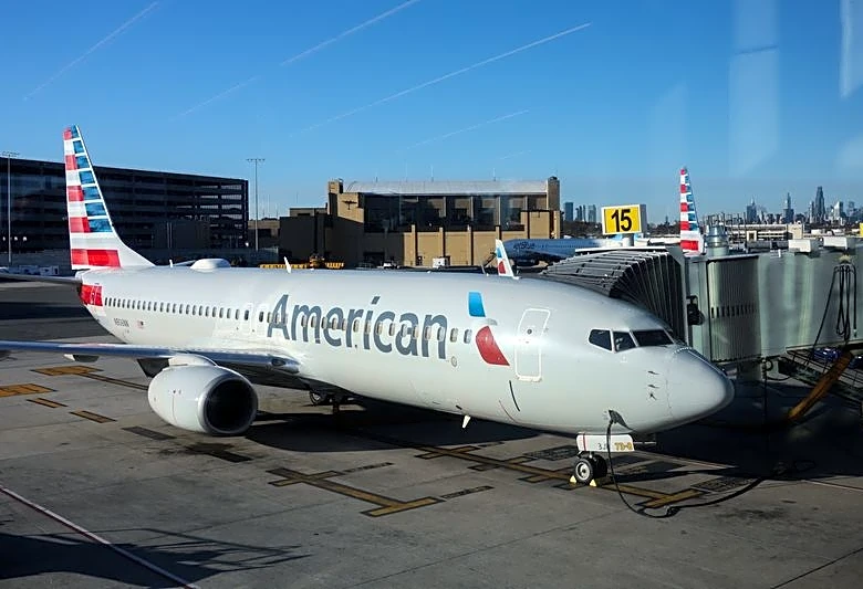 American Airlines shakes up leadership as CEO faces pressure to close profit gap