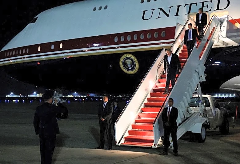 'If I go, you go, right?': Traveling on the presidential plane - without Trump