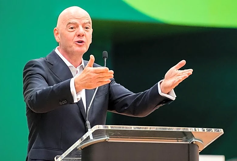 Soccer-Qatar, Morocco among six Arab federations backing FIFA's Infantino